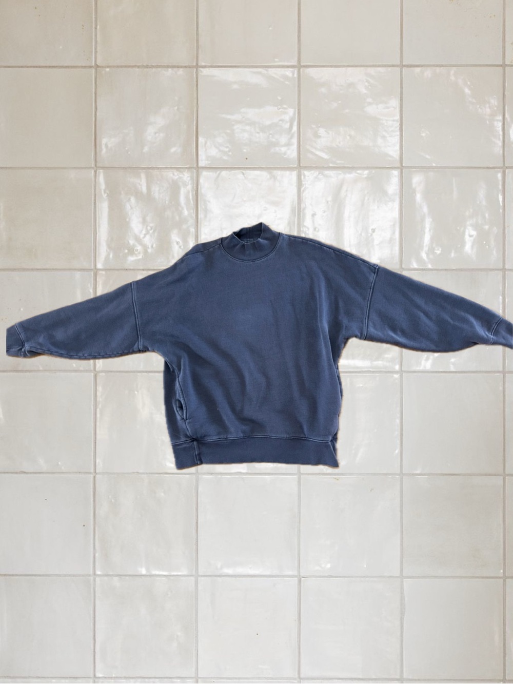 TNA Aritzia Grey Sweatshirt